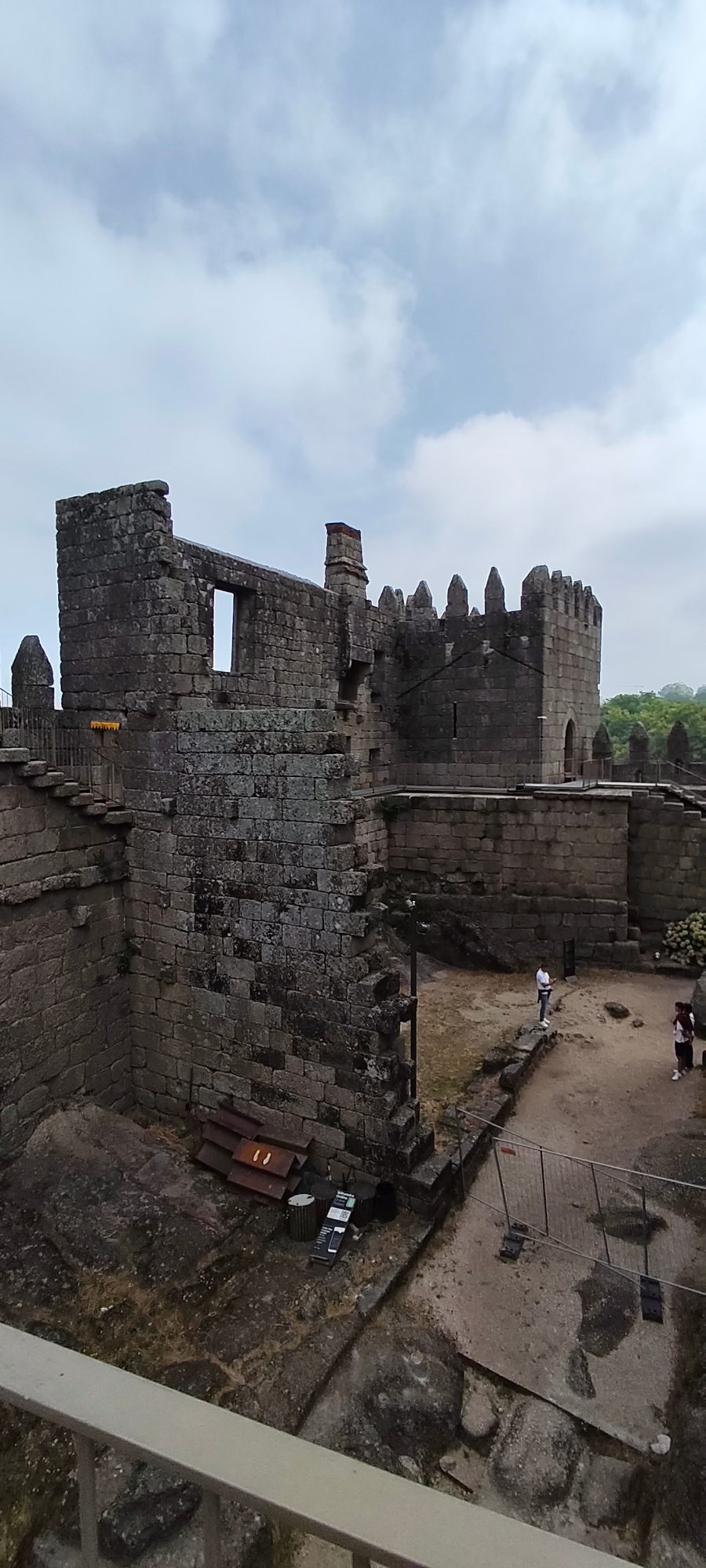 GUIMARAES / BON -JESUS-DU MONT / PISCINA DAS MARES — photo 2